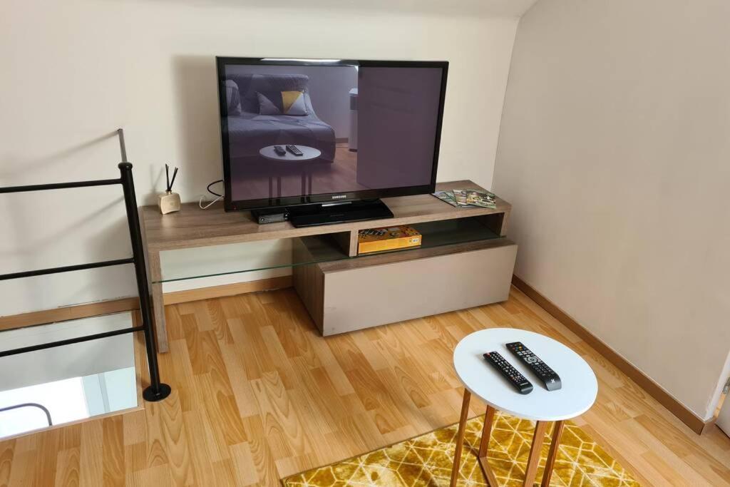 Апартаменты Au Petit Ravel Loft Cosy Au Coeur De La Nature Bernissart Экстерьер фото